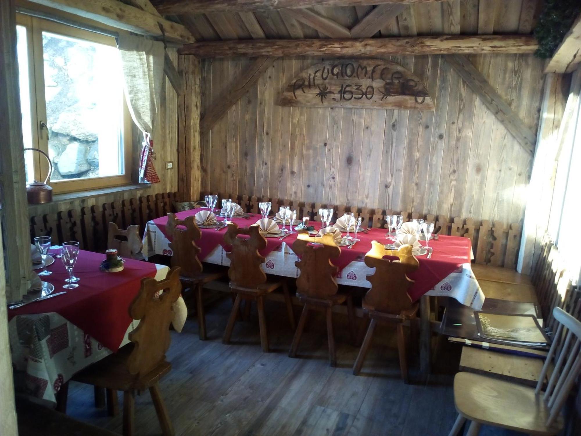 Rifugio Monte Ferro Hotel Сапада Екстериор снимка