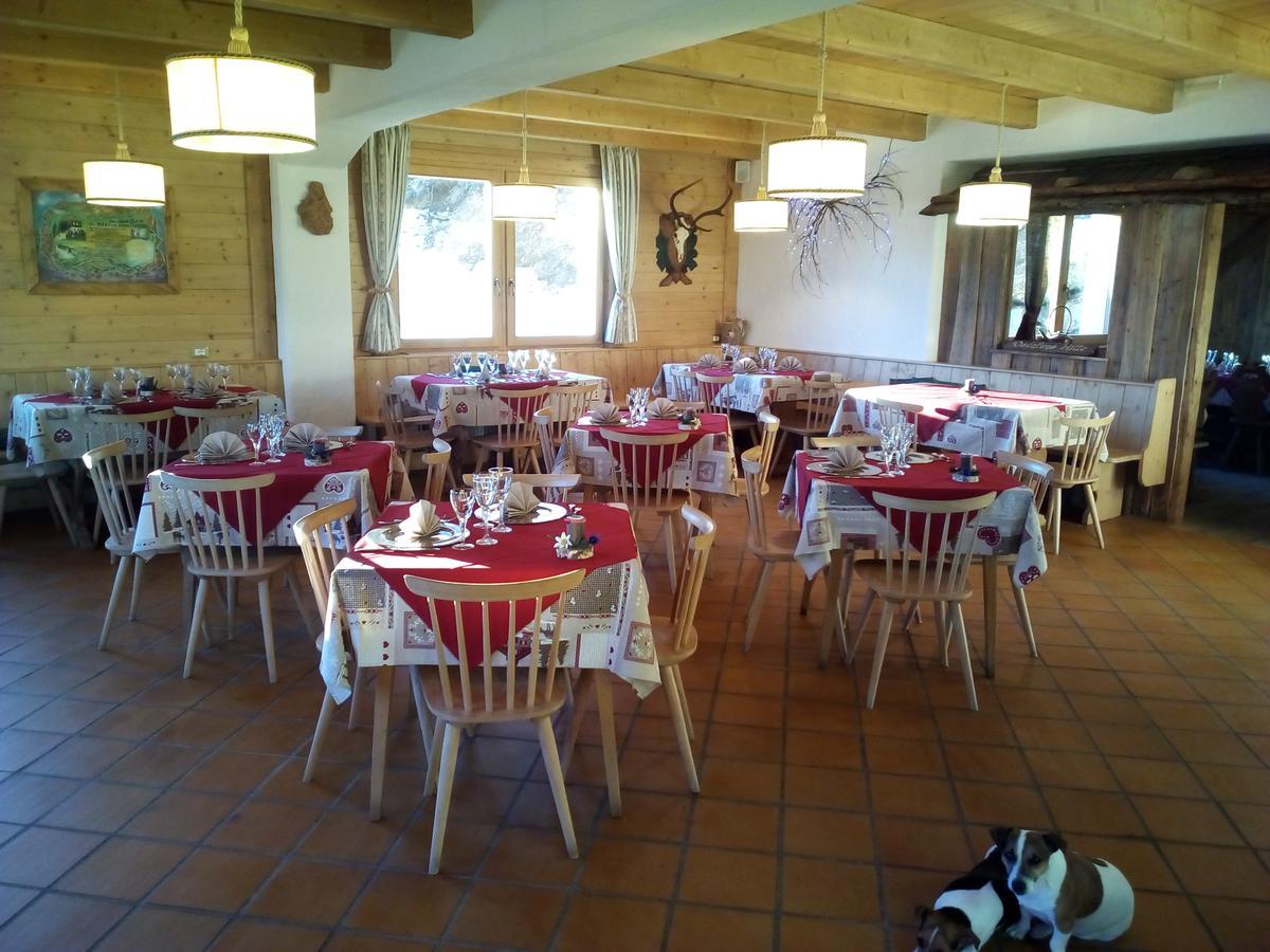 Rifugio Monte Ferro Hotel Сапада Екстериор снимка